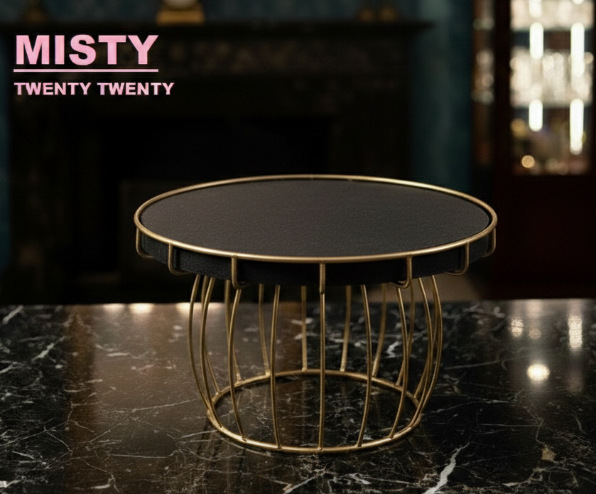 cake stand